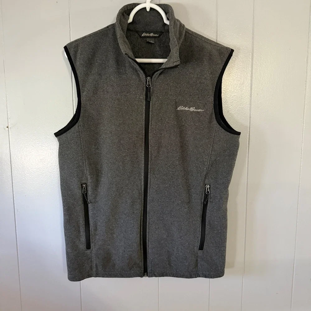 Eddie Bauer Fleece Vest Mens S Gray Full Zip Sleeveless Jacket Logo